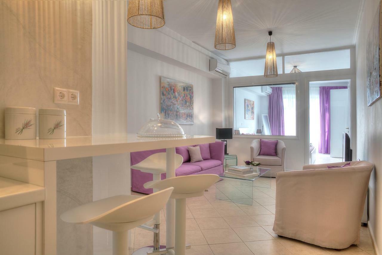 Downtown Glyfada Smart Apartment Athen Eksteriør billede