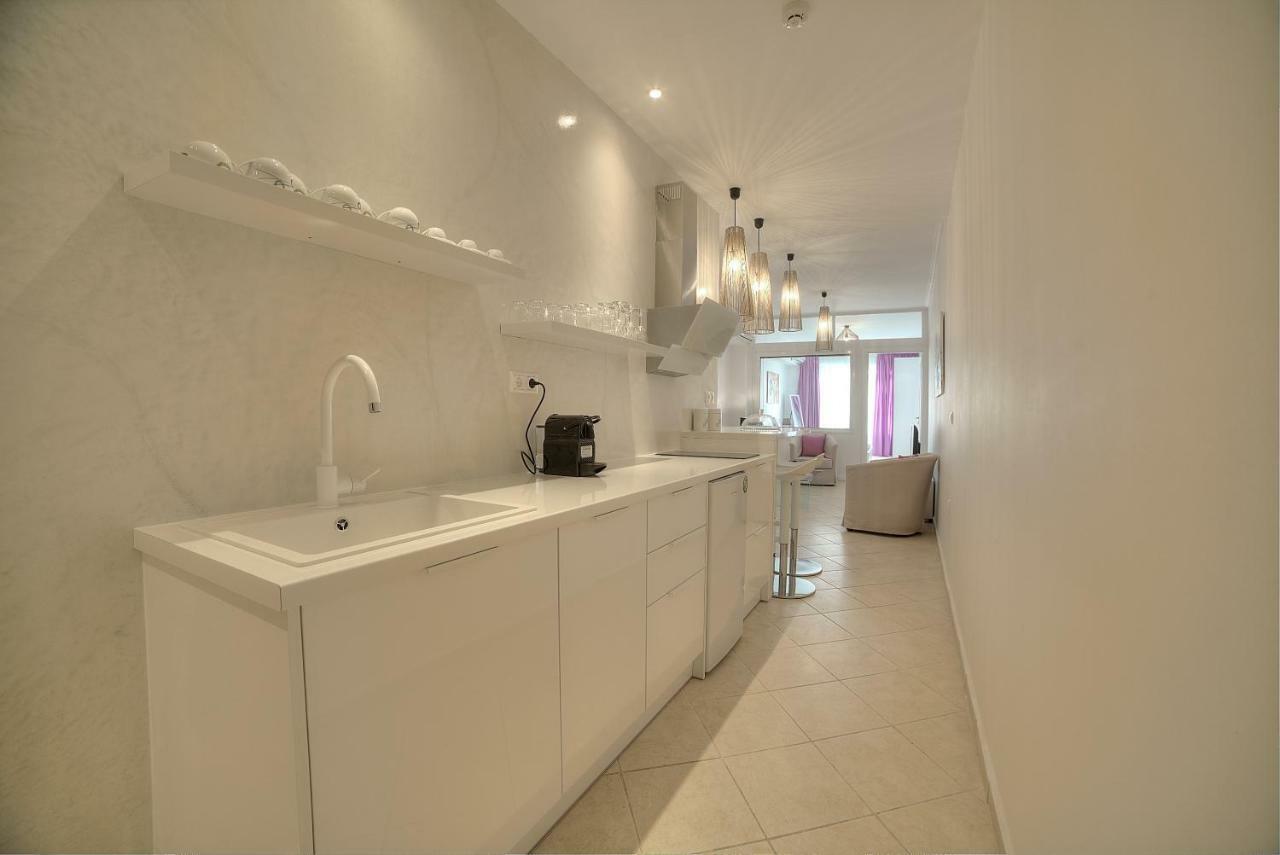 Downtown Glyfada Smart Apartment Athen Eksteriør billede