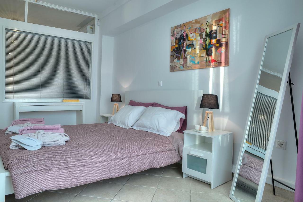 Downtown Glyfada Smart Apartment Athen Eksteriør billede